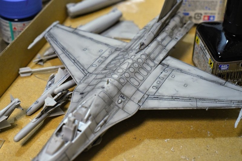 F 2戦闘機の塗装に失敗して得たもの ハイパーアジア Note F 2戦闘機の塗装に失敗して得たもの ハイパーアジア Note