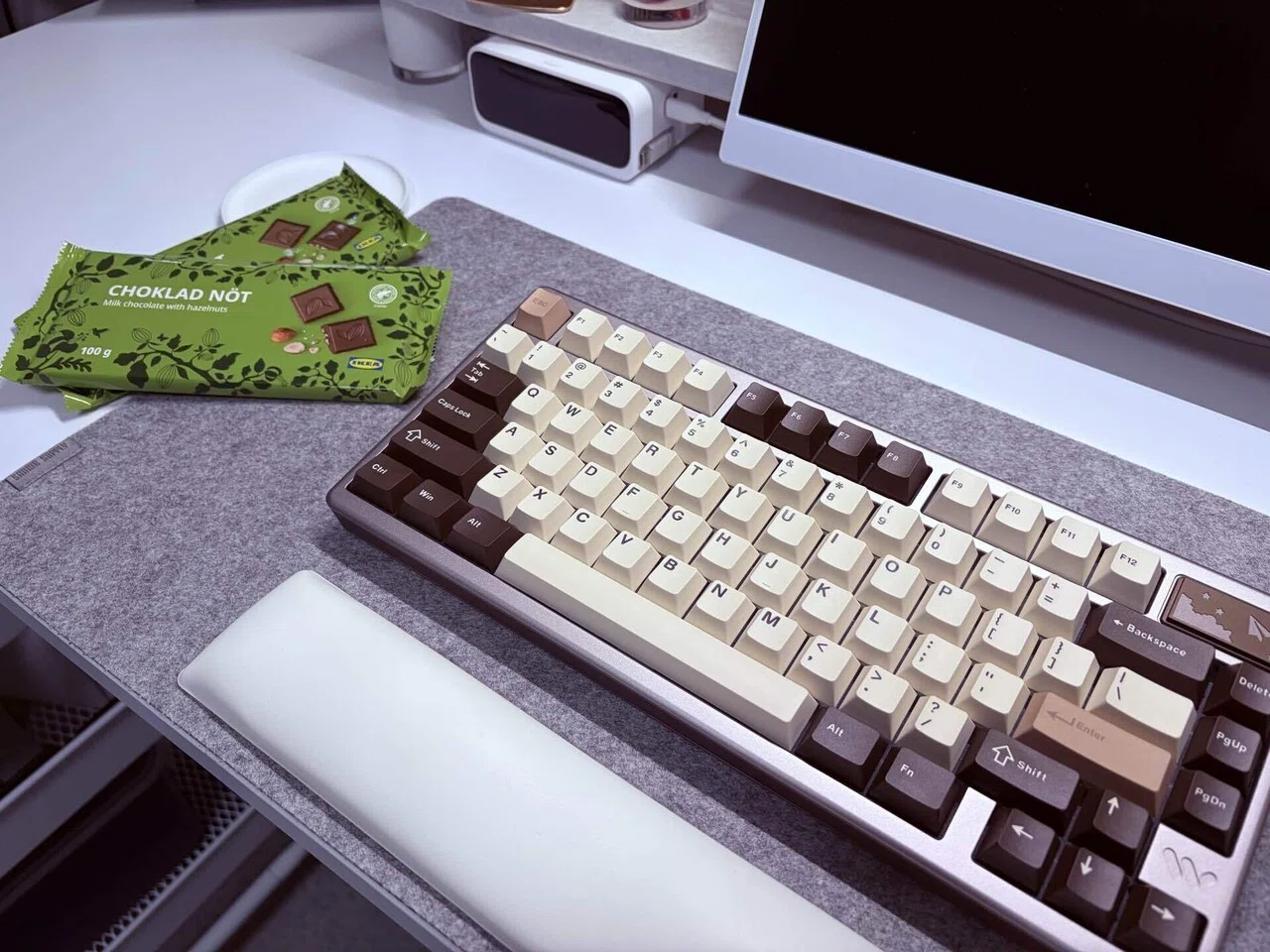 見た目はまるでチョコレート⁉︎なキーボード｜Womier SK-71 PRO｜saban
