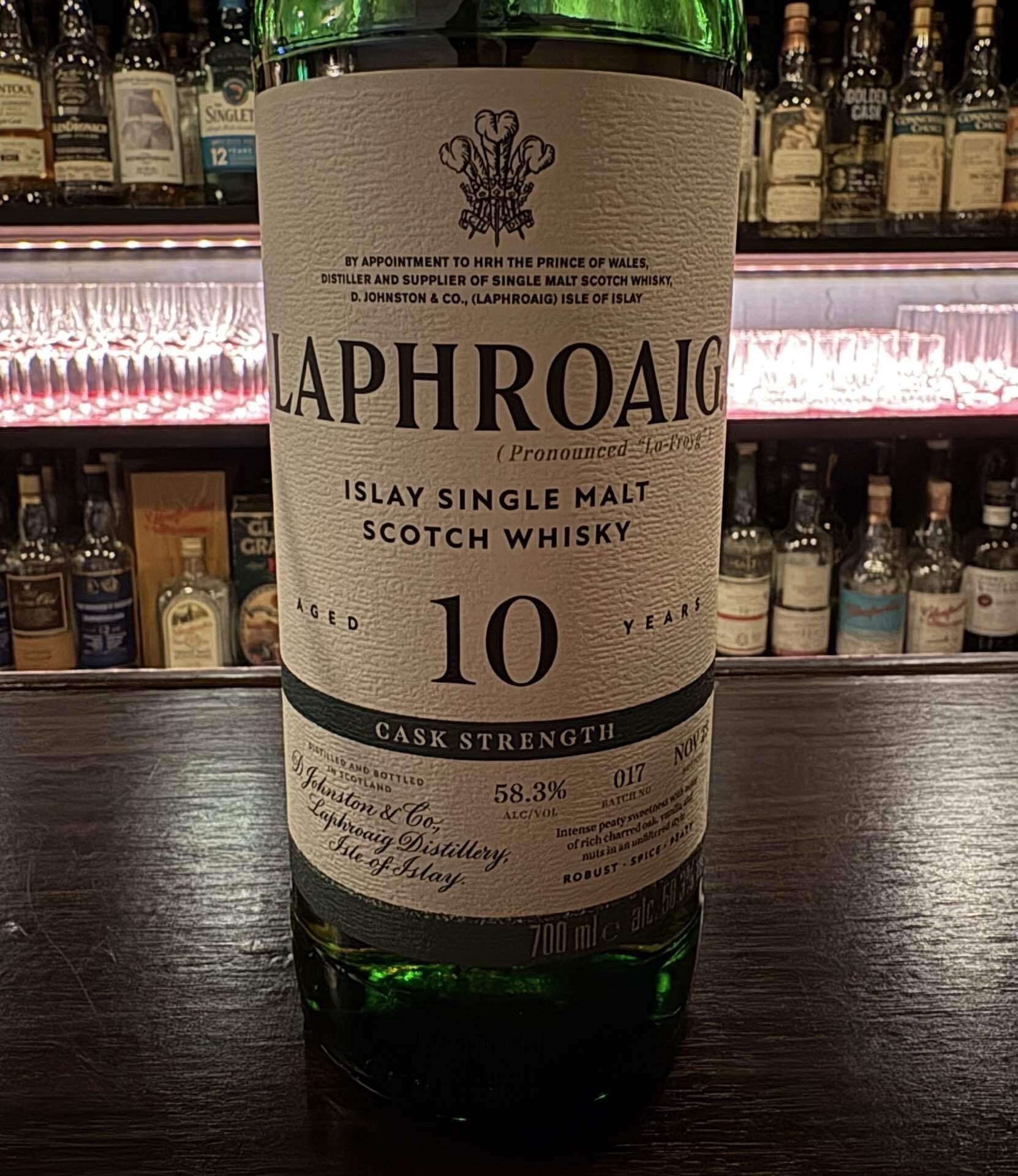 54 🥃ラフロイグ10年 カスクストレングス バッチ17｜omochi