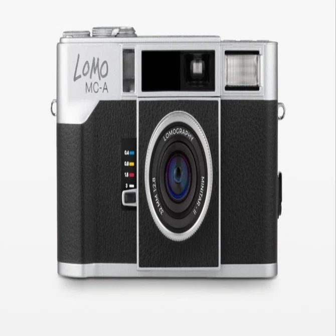 かわいすぎて、もう離せない。ロモの新星 Lomo MC-A 35mmと始める