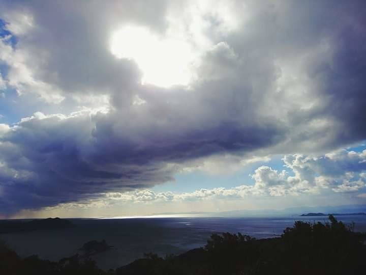 雲の向こうはいつも青空 あいりす Note
