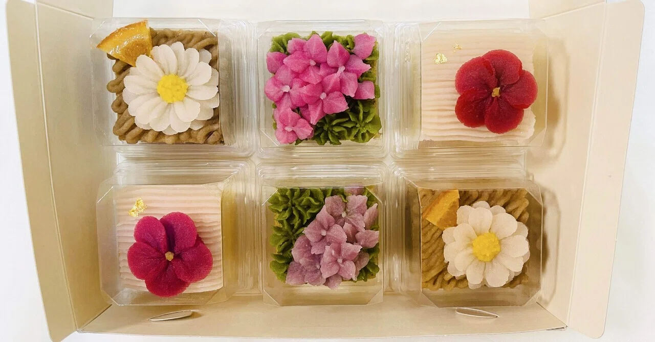 Bean Paste Flowers | My designs aren't born from 'inspiration