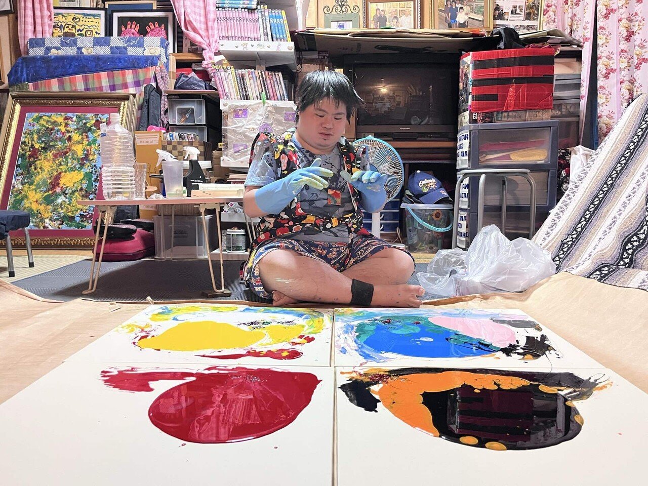 絵画　アマチュア画家 沖縄のピカソ小波津有希」ダウン症画家(29歳)🌸母智恵美（66歳)2022年