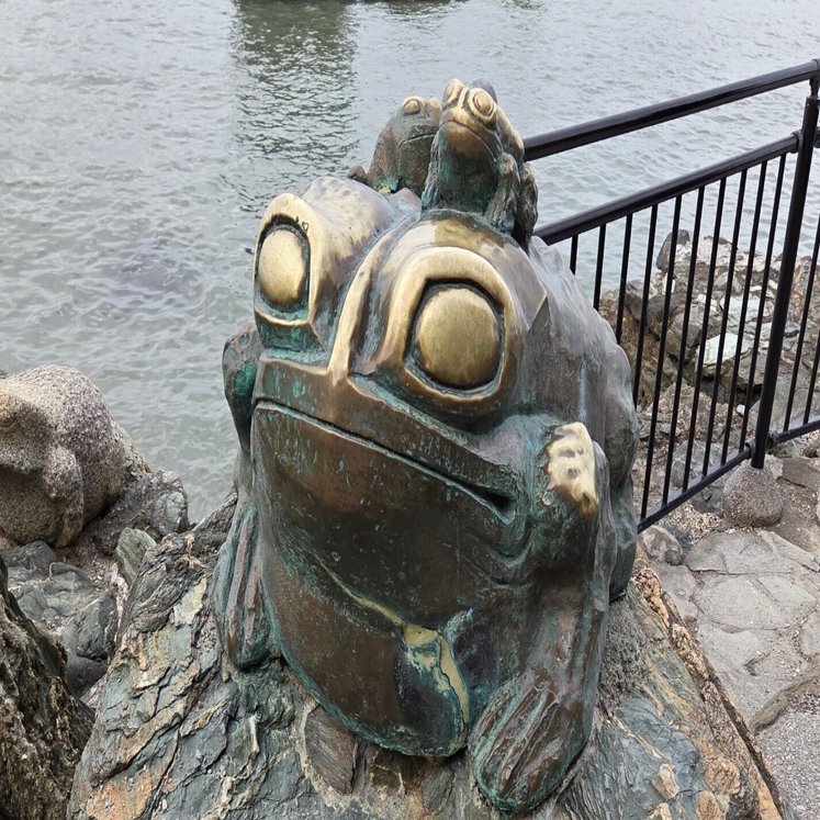 特別呪物☆両思い+美貌を手にする引き寄せカエルオルゴナイト 特別呪物