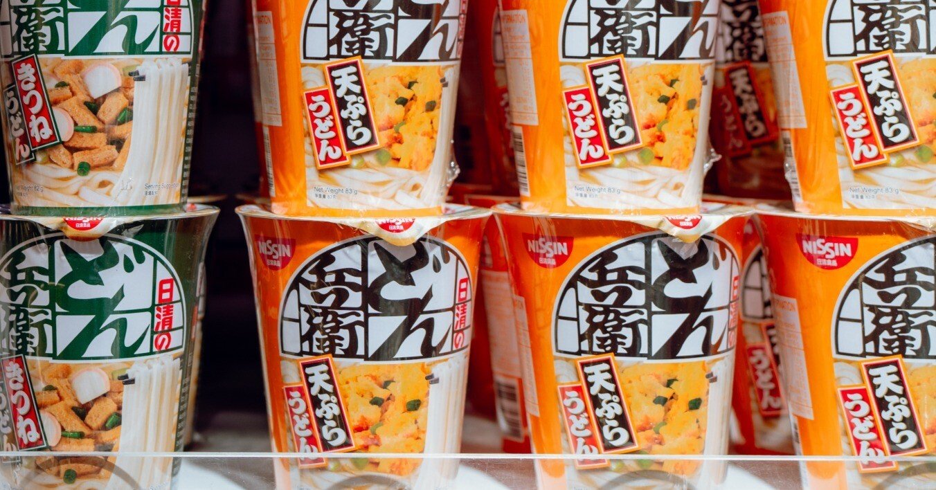 真夏のどん兵衛探し｜古賀葉介