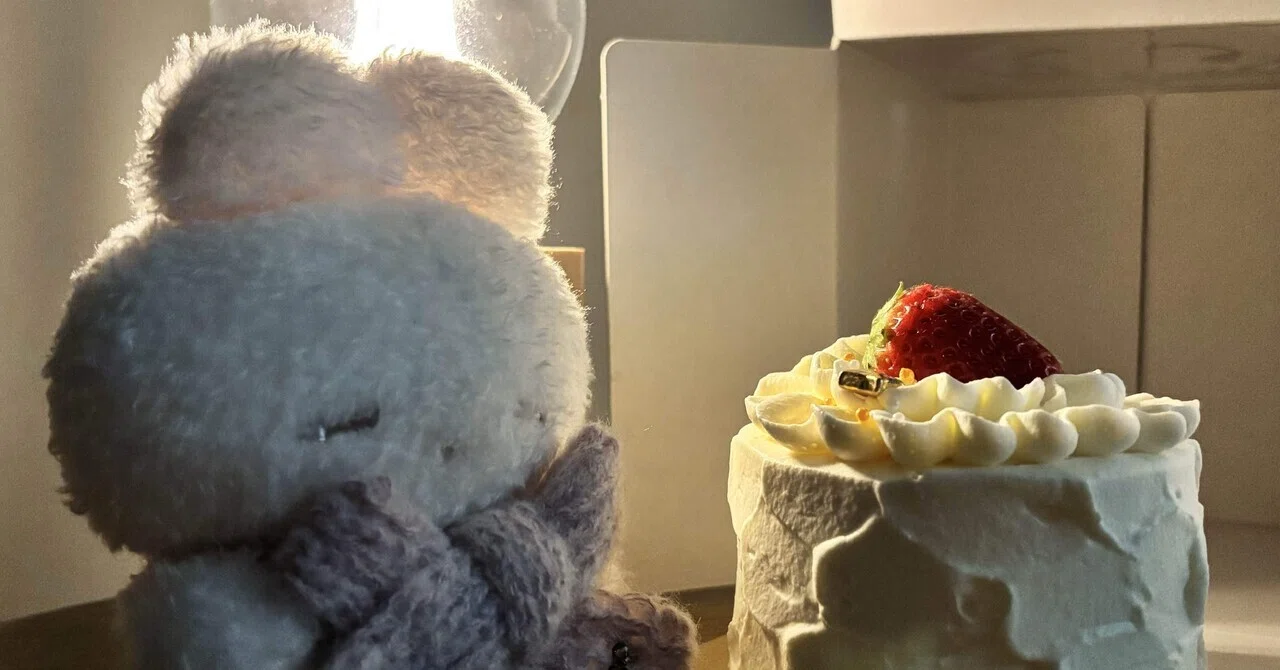 クリスマスにひとり用ホールケーキを食べた話￤ショートケーキ