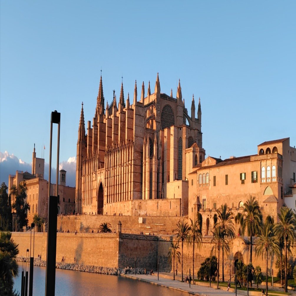 マヨルカ島に片想い｜八木香