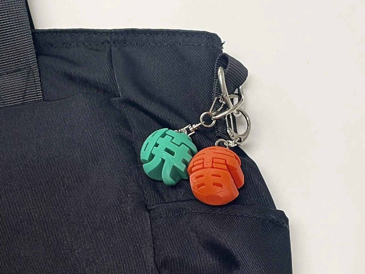 2026年の始まりに「パンダのおなまえキーホルダー」発売！｜上野案内所