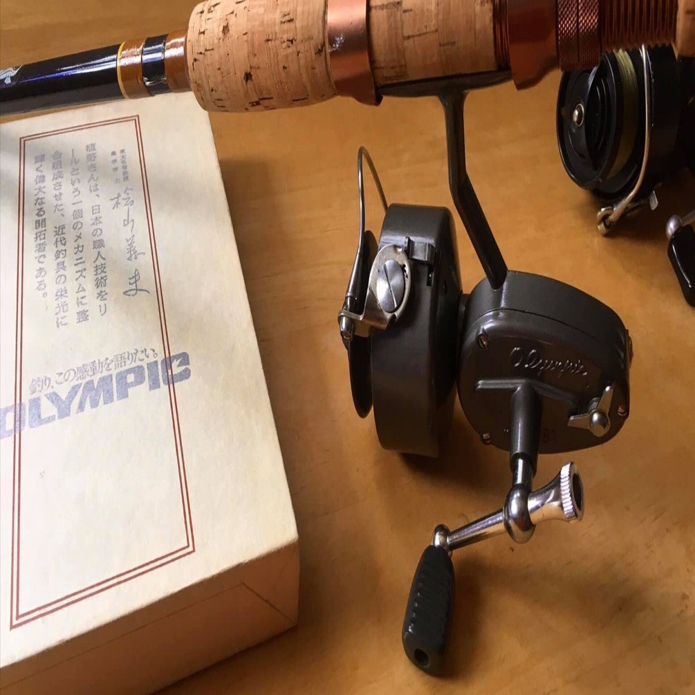 🎣オールドフィッシングタックル022 日本製初のスピニングリール