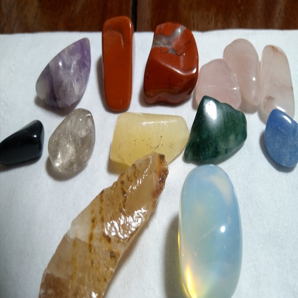 江の島の石屋さんで天然石を買った✨｜ゆみこ