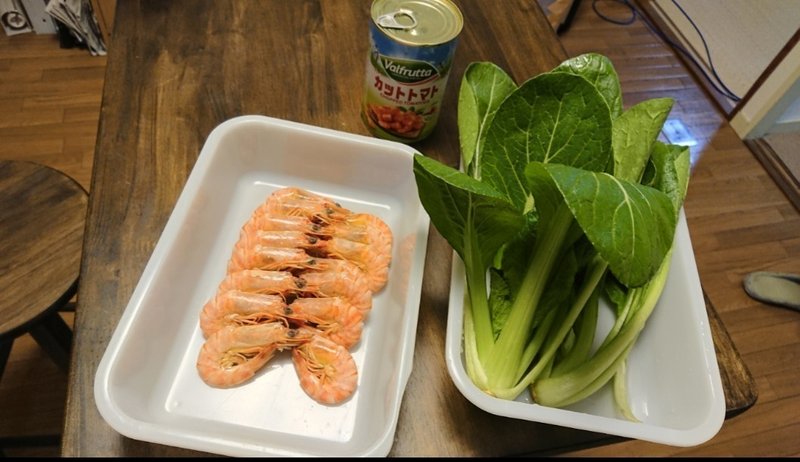 小巻エビと小松菜のトマトパスタ 彩りあるランチパスタ ふぁに Note