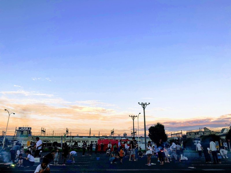 No.３親子花火大会_駐車場イベント