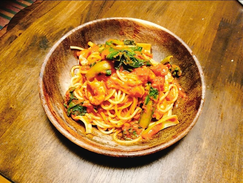 小巻エビと小松菜のトマトパスタ 彩りあるランチパスタ ふぁに Note 小巻エビと小松菜のトマトパスタ 彩りあるランチパスタ ふぁに Note