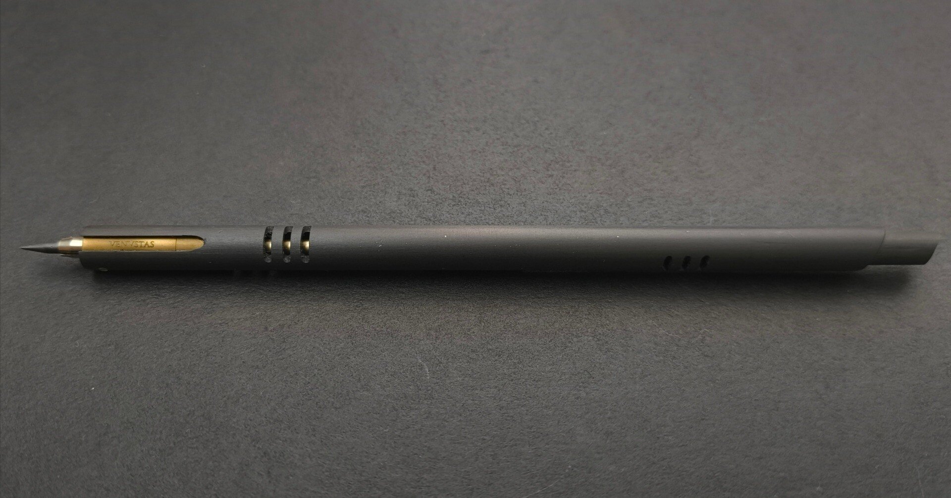 VENVSTAS DESIGNER 8 Carbon 2ミリ芯ホルダー VENVSTAS】DESIGNER 8