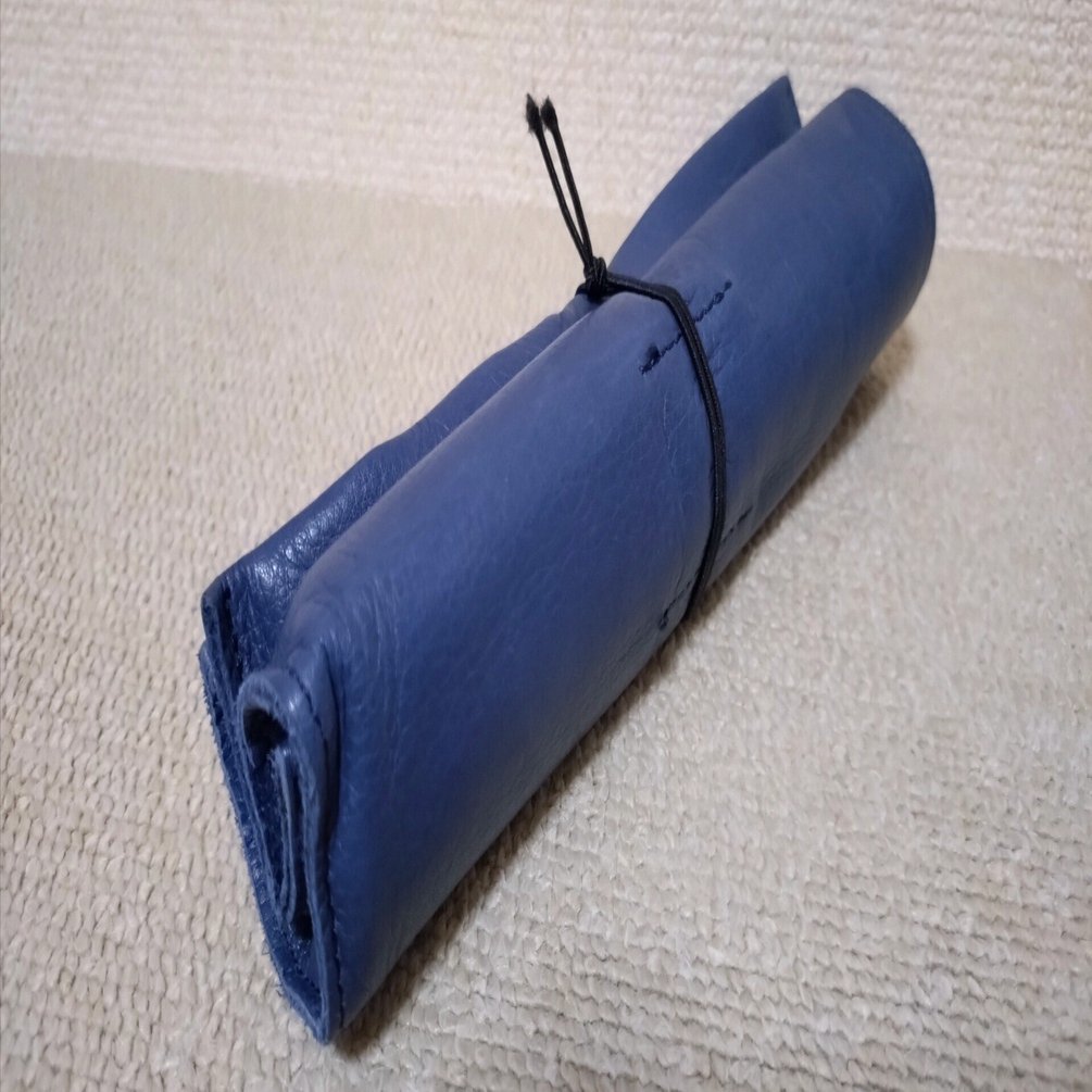 筆箱紹介ふでしょ #4 PLOTTER│オンラインショップ限定 本革ロールペン