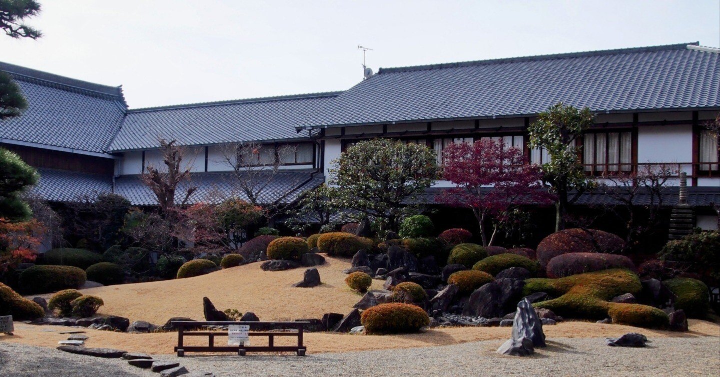関西編。大阪の有名寺院。四天王寺の池泉回遊式庭園「極楽浄土の庭