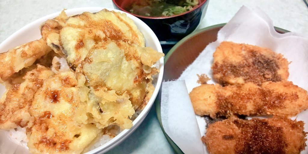 業務レンコンと業務さつまいもの天丼 Amp 業務フライ3品 スケトウダラ うずら カニクリームコロッケ Amp 赤だしワカメ いただきます おとん Note