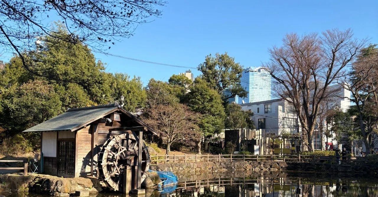 「甥っ子を連れて公園へ」|松浦パグ