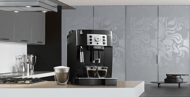 コーヒー初心者におすすめ】全自動コーヒーメーカーDe'Longhi 徹底比較