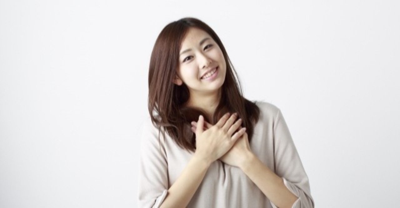 胸に手を当てる のぶさん Note