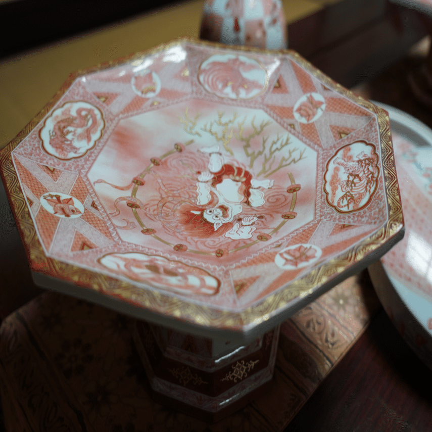 九谷焼の里を訪ねて 〜赤絵細描に魅せられて〜｜ひいな