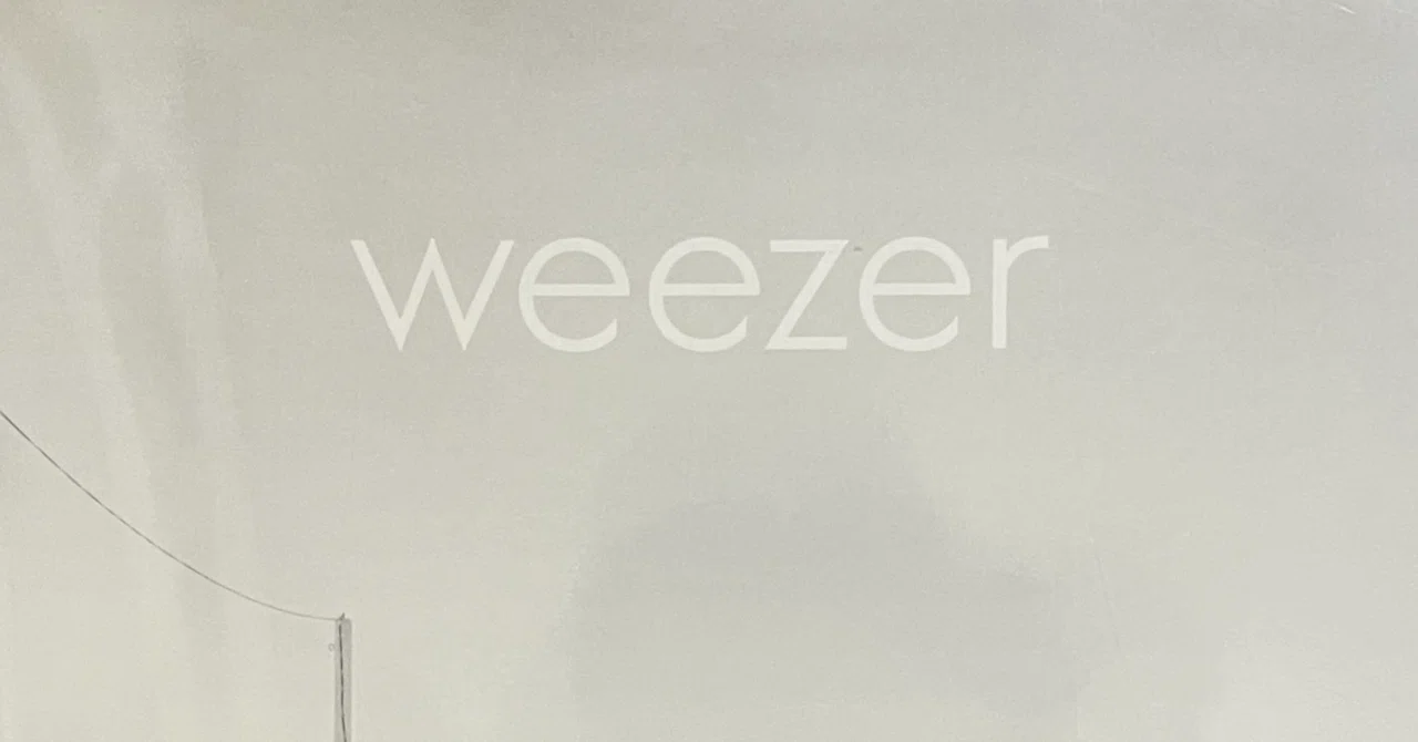 今日(1/1)初めて聴いたレコード(Weezer - White Album)①｜nasu