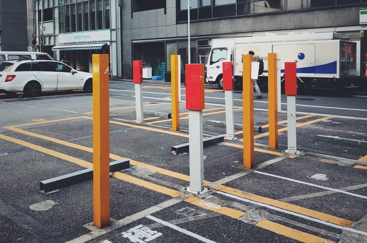 駐車場の追突防止の柱とセンサー 1446 稲垣純也 Note