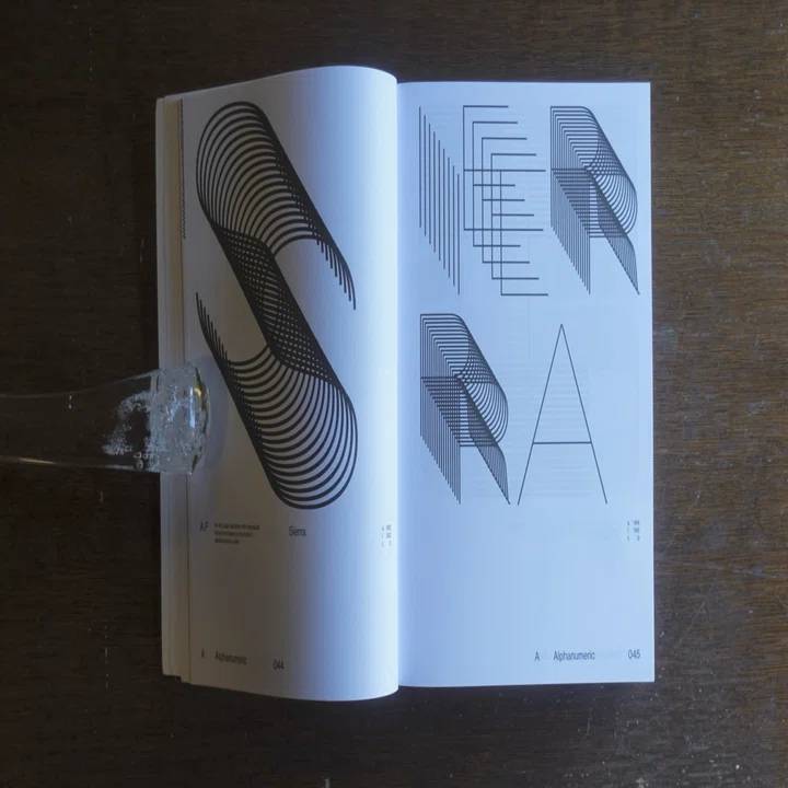 Alphabetical Playground by Nigel Cottier｜IDEABOOKS JAPAN