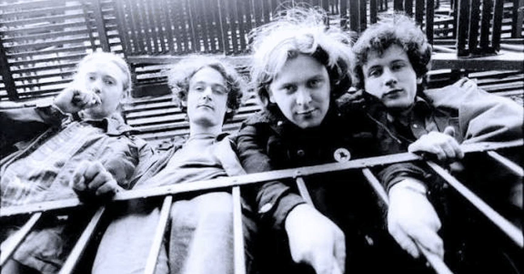 Teenage Fanclub / Bandwagonesque レコード Amazon.co.jp: Bandwagonesque: ミュージック