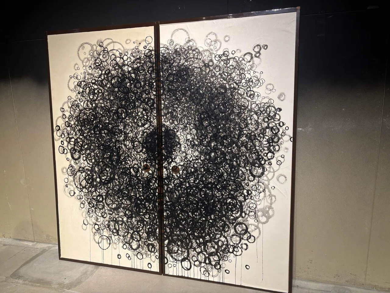 「誰が見ても凄い絵」 視てはいけない絵画展」感想・考察（ネタバレ有）｜犬も走れば