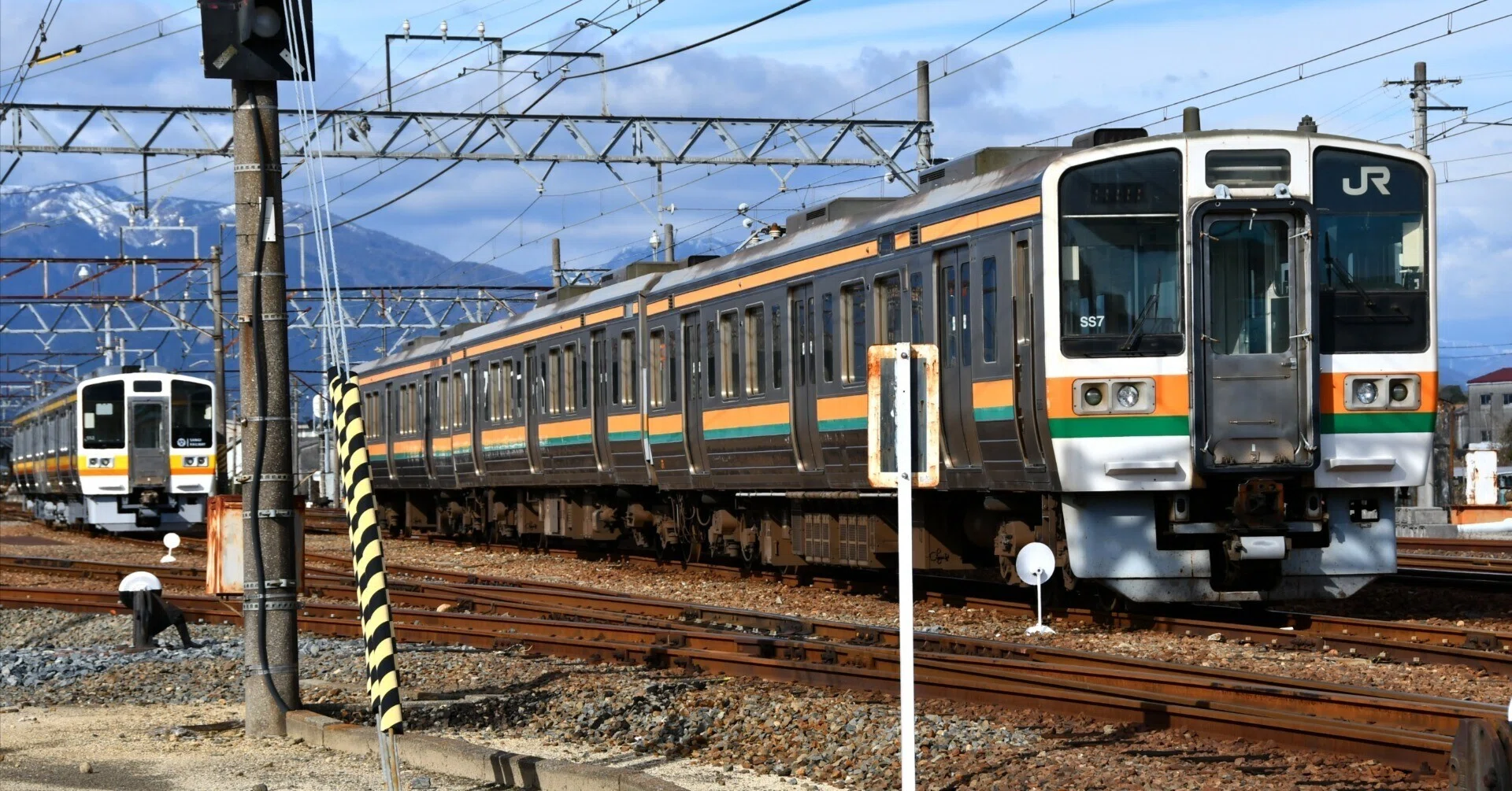 2025.12.31 三岐鉄道へ元JR東海の211系に会いに行く話｜ふじのおどりこ