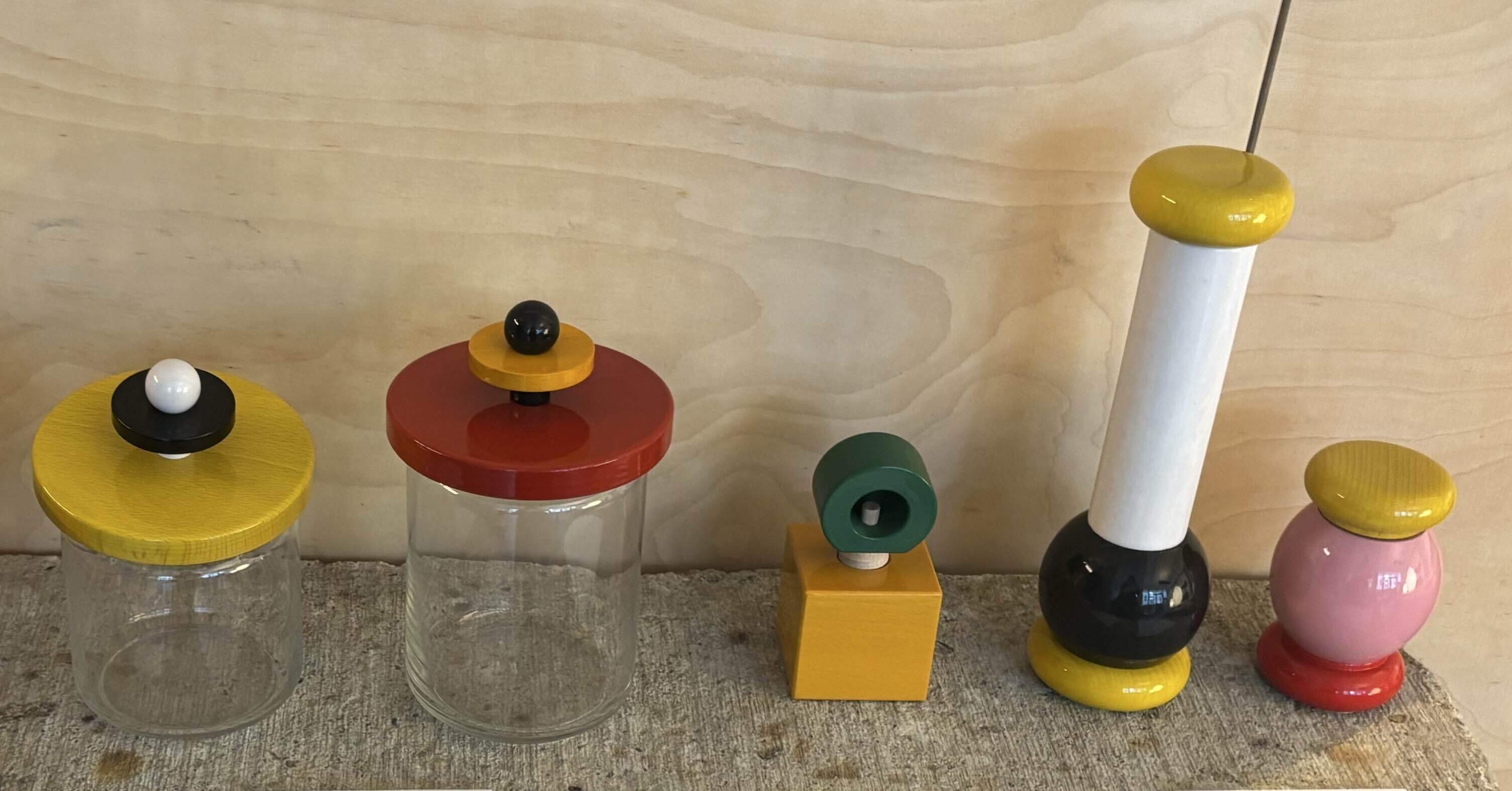 050【01_展示_13】ALESSI,TWERGI / エットレ・ソットサス｜かずみ