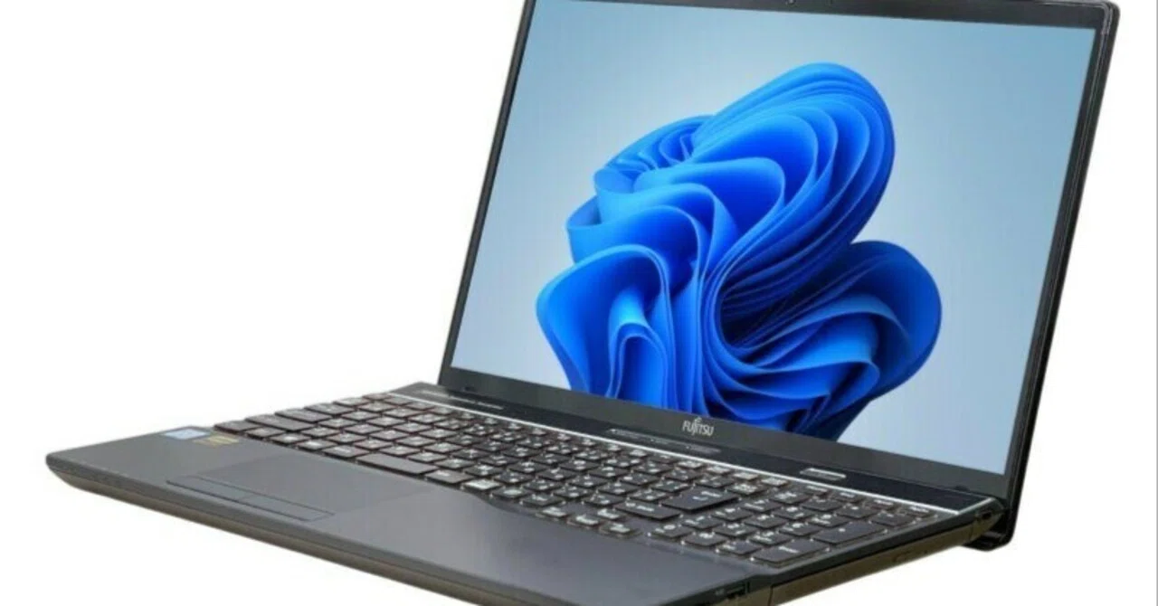 富士通 AH53/B3 第8世代 i7/8GB/SSD256GB/Win11 LIFEBOOK FUJITSU AH53