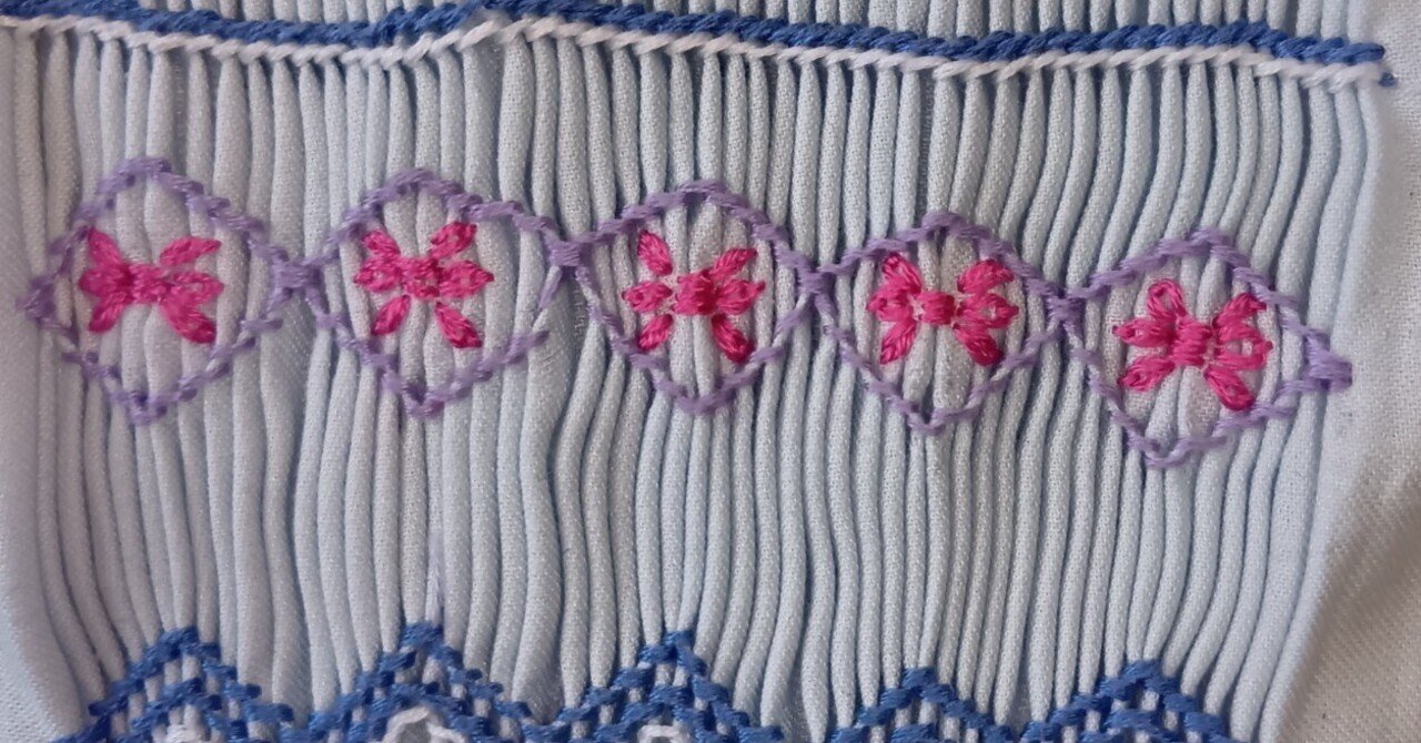 スモッキング刺繍課題 チェーンステッチとサテンステッチ｜mill merci