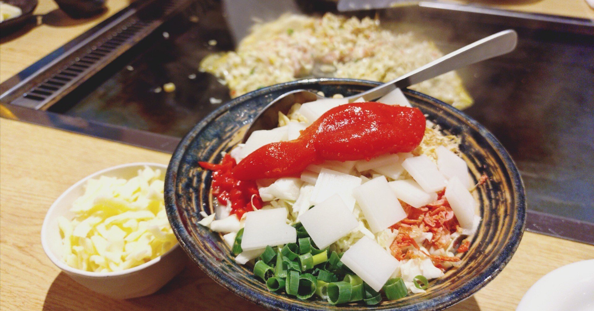 川崎市高津区】もんじゃと鉄板を囲む美味しい津田山の夜｜みやもとまなぶ