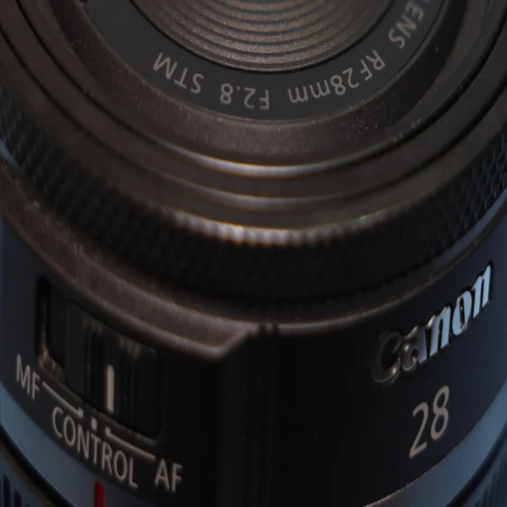 え？持ってないの？なんで？？ RF28mm F2.8 STM｜大佐藤