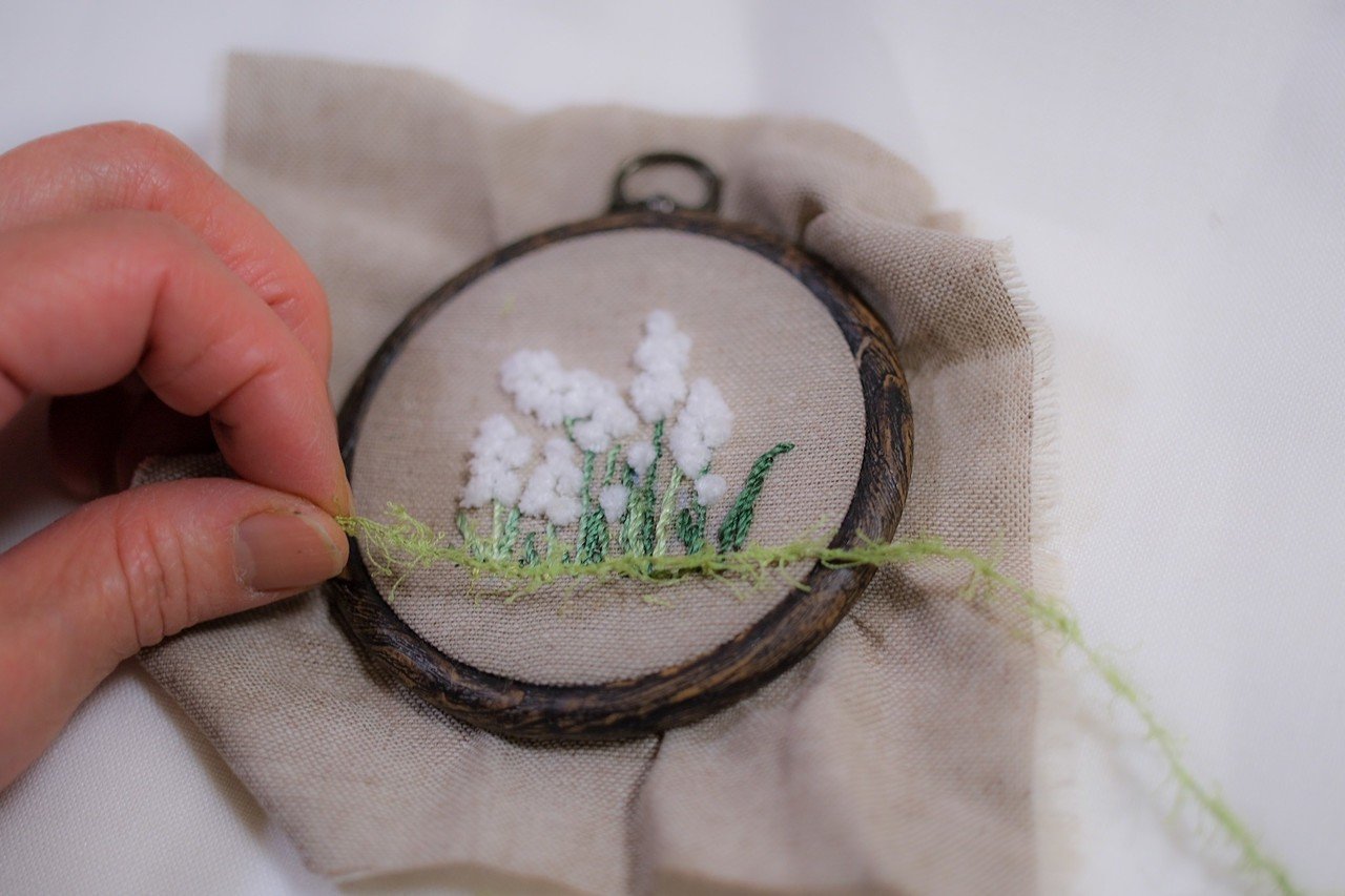 花刺繍キット〜スズランの花刺繍｜Art Fiber Endo