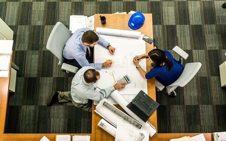 こんなに違う世界の 働く文化 日本人が外国人とかみ合わないわけ Yacco 世界の働き方ライター 3分で読めます 100通りを超えるキャリアを Note
