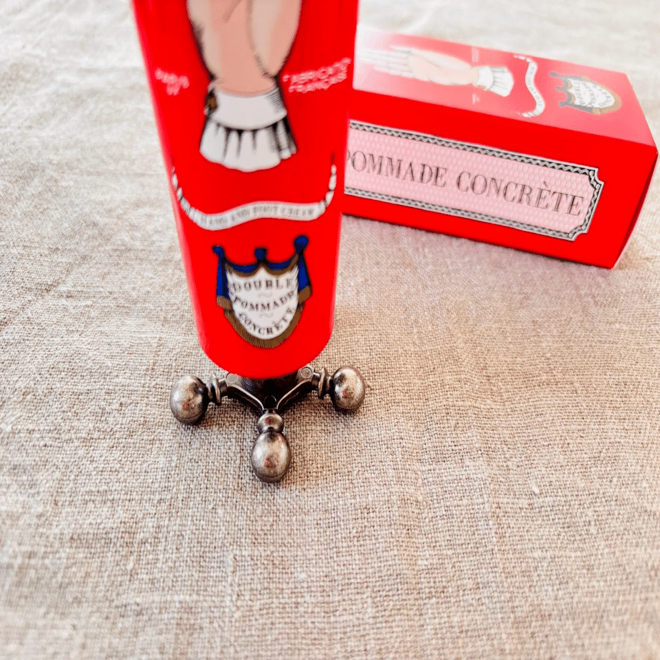 ギフト 】オフィシーヌ・ユニヴェルセル・ビュリーのハンドクリーム｜miin