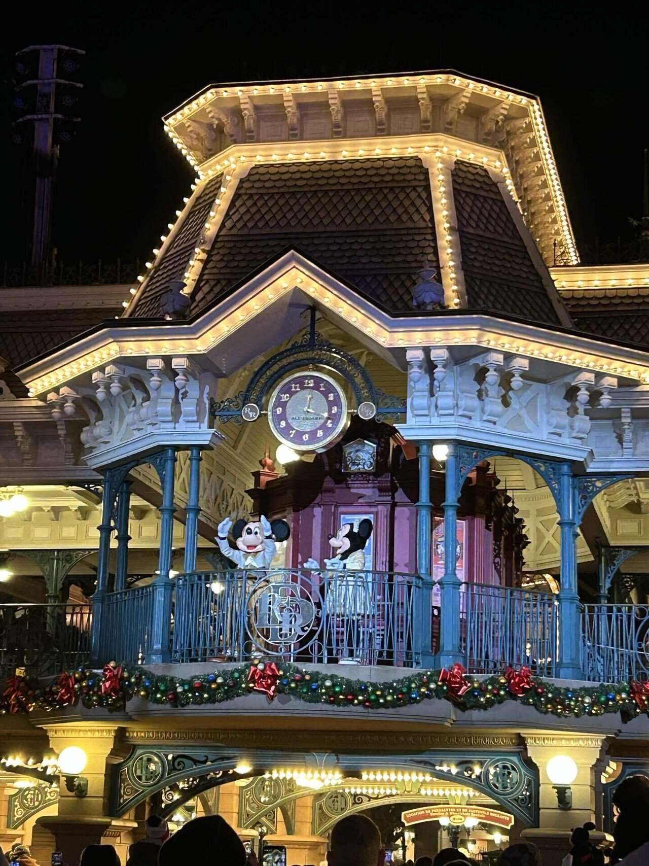 フランス旅行記③〜パリディズニーでカウントダウン&念願！レミーの