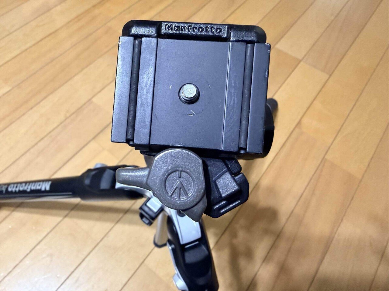 三脚の雲台を2千円のアルカスイスに換えたらカメラ人生が変わった話