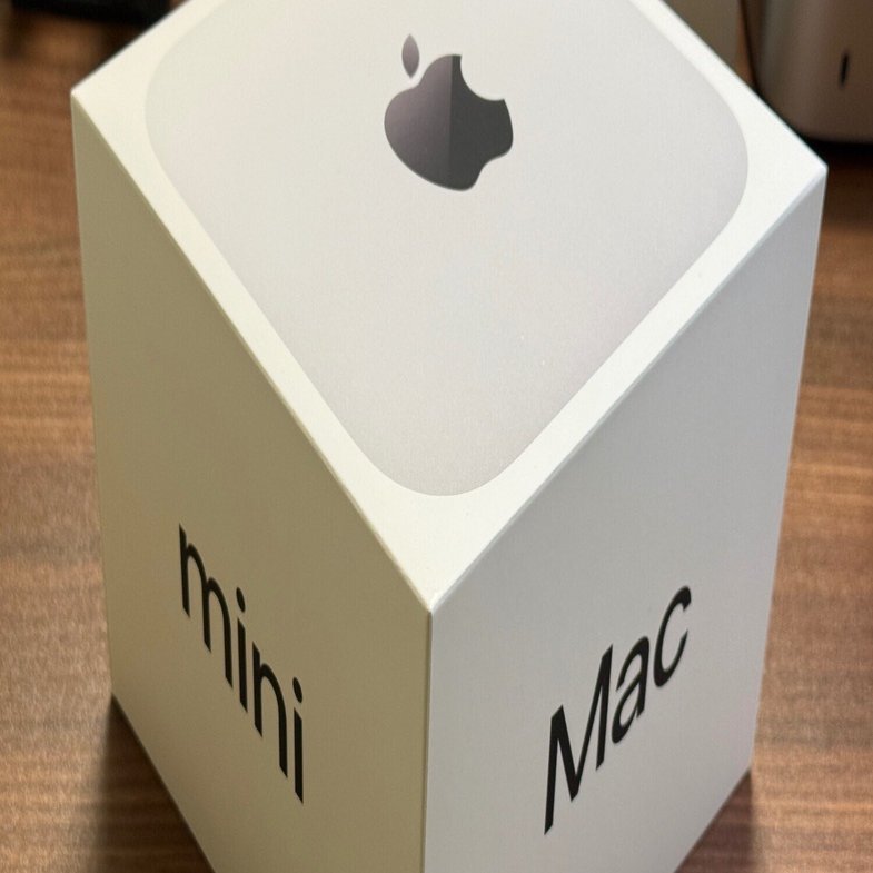 箱で驚いて、開けてもう一回驚く──Mac mini M4 Proが“据え置き最適解