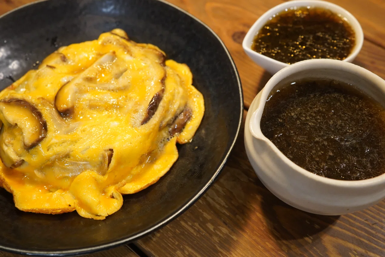 毎日更新】15分のスピード料理！天津飯の味付もずく餡かけ #6｜日々