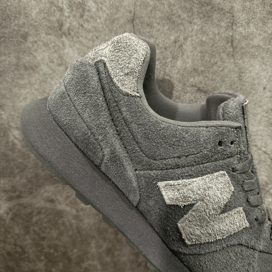 ストーンアイランド x ニューバランス 574 レガシーゴースト