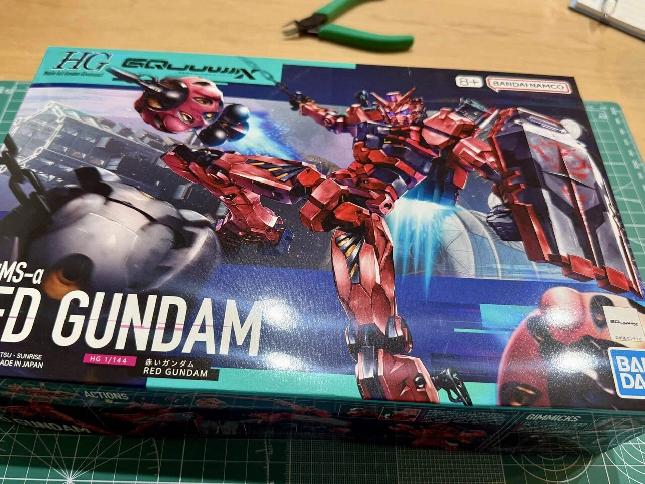 ガンプラ製造記〜赤いガンダム〜｜上総。