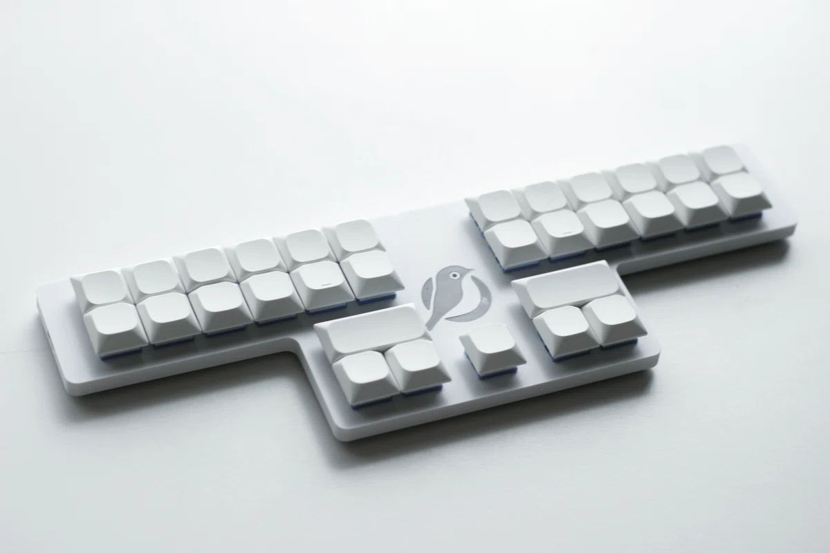 速記用に英字二列の30%ロープロファイルキーボードを自作した｜じー