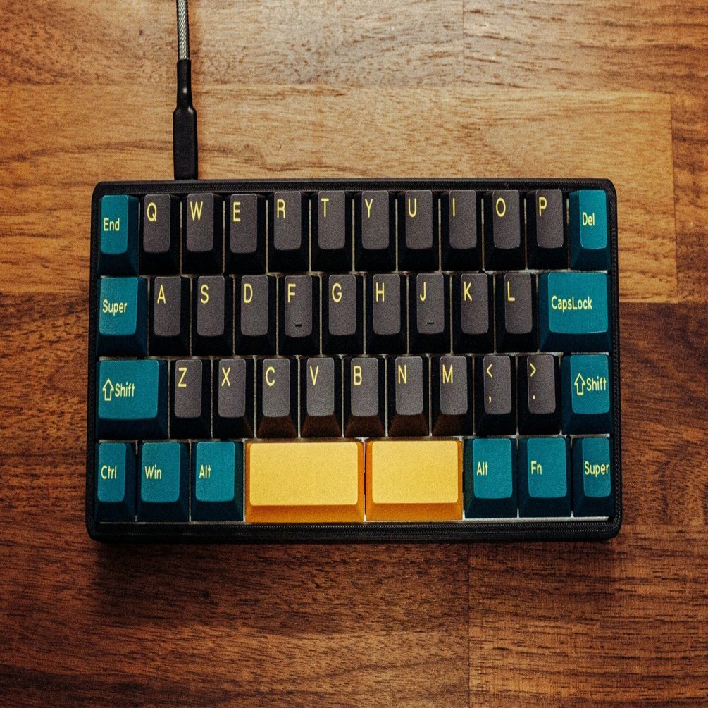 自作キーボード ALETH42が凄い｜つるはと