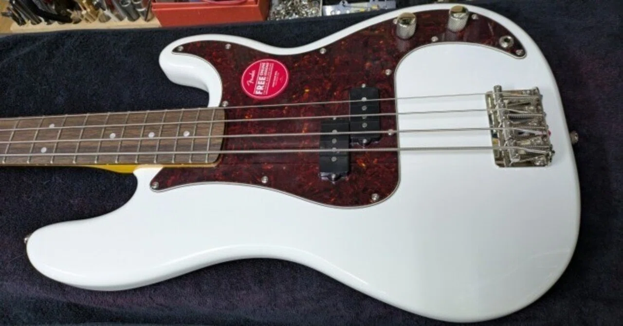 Squier Classic Vibe '60s Precision Bass セットアップ トラスロッド