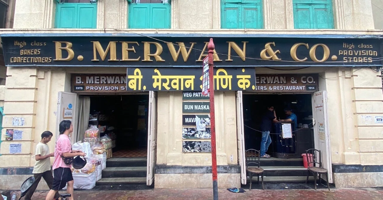 消えた大都市ムンバイの名店イラニカフェ「メルワン（B. Merwan & Co.）」｜Nanami