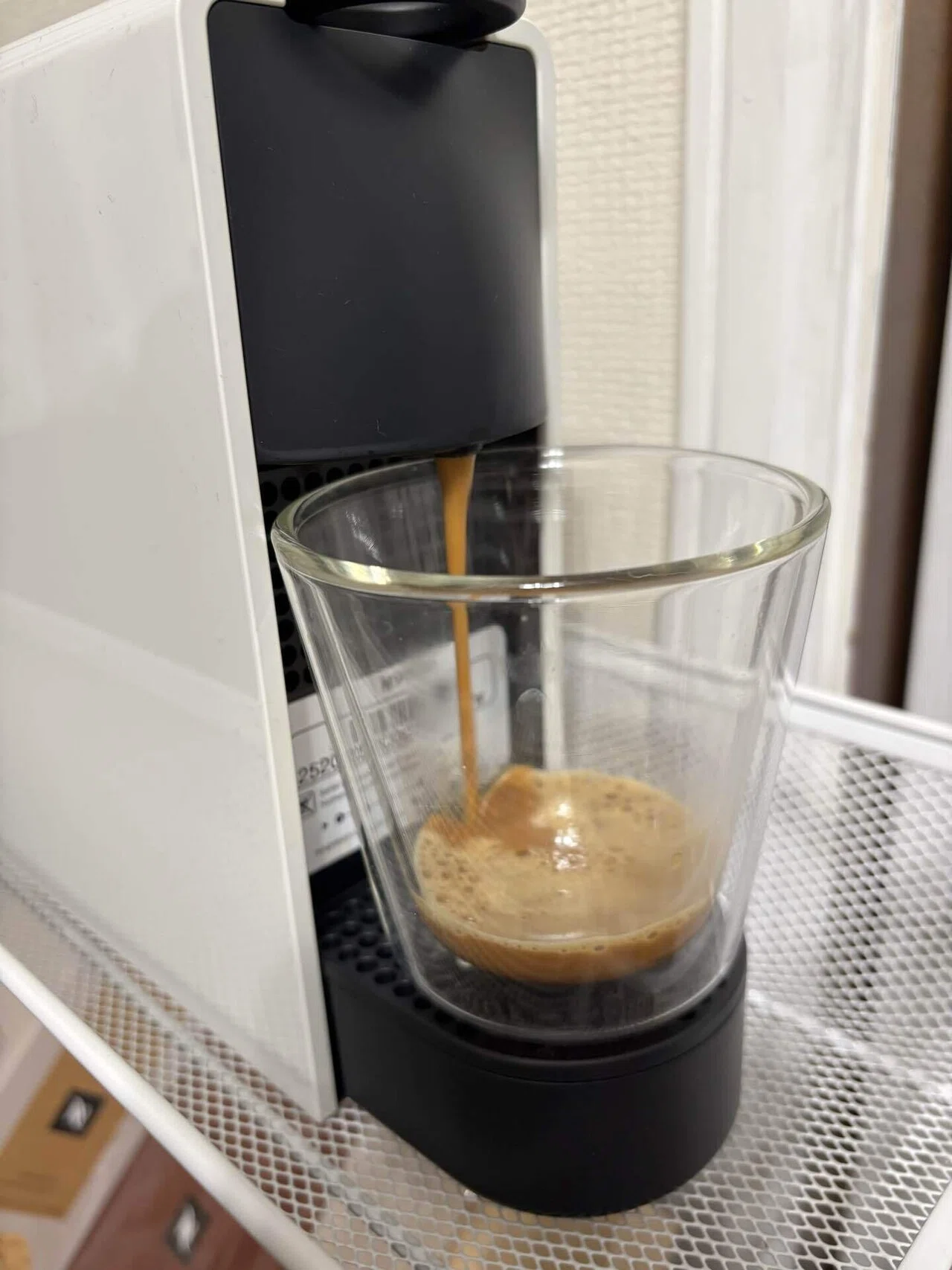 ネスプレッソのカプセル式コーヒーメーカーは美味いのか！？レビューし 